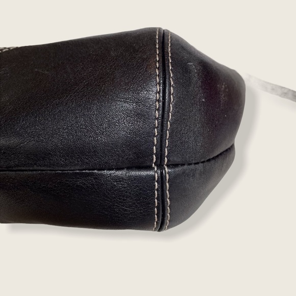 Coach Signature C Flap-over Soho Buckle Satchel - Picture 7 of 9